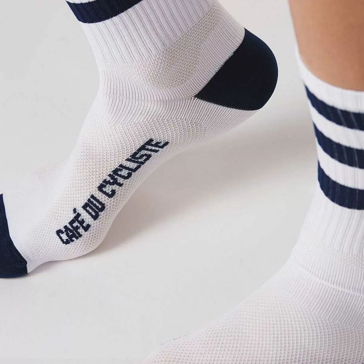 Outlet Cafe Du Cycliste Skate Socks Navy & White