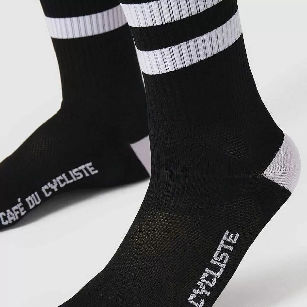 Hot Cafe Du Cycliste Skate Socks White & Black